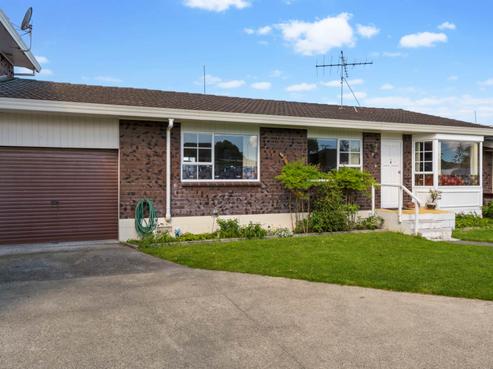 21B Riverside Road, Orewa