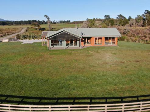135 Ruatapu-ross Road, Hokitika