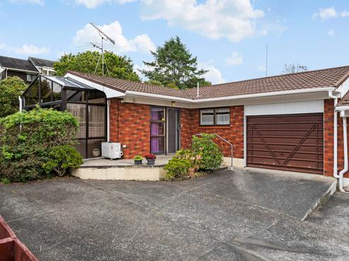 5B Civic Place, Waiuku