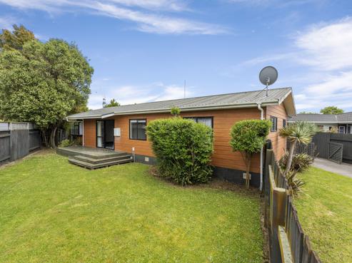 12 Delta Place, Milson