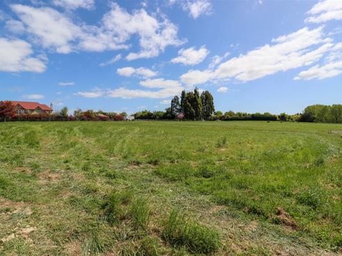 82 Dobson Street, Gleniti