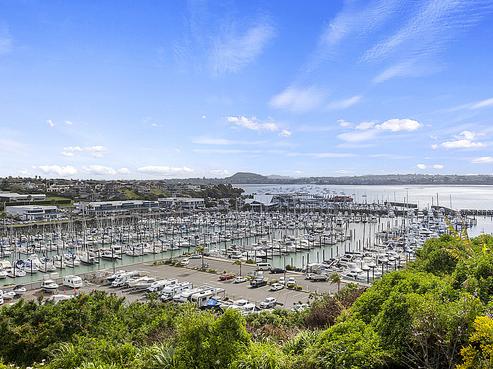 61 Takutai Avenue, Half Moon Bay