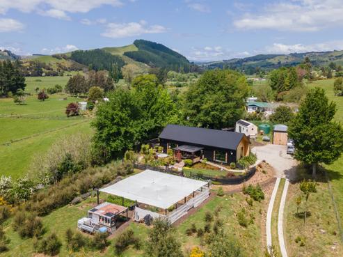 3 Cozens Road, Dovedale