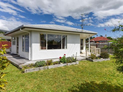 24A Koromiko Avenue, Stoke