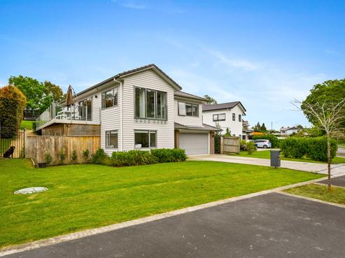 30 Wautaiti Drive, Riverhead