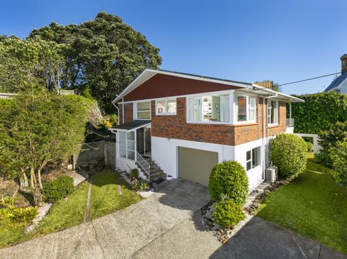 2/47A Vauxhall Road, Devonport