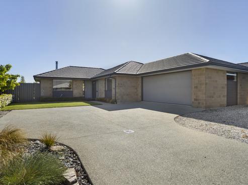 4 Magnetic Place, Cromwell