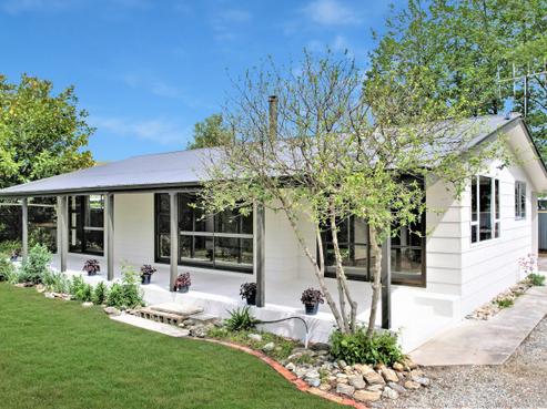 6 Moa Flat Road, Ettrick