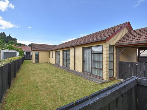 10 Crown Street, North East Valley