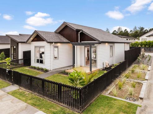 63 Ahutoetoe Road, Wainui