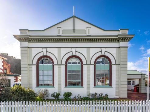 726 Queen Street, Thames