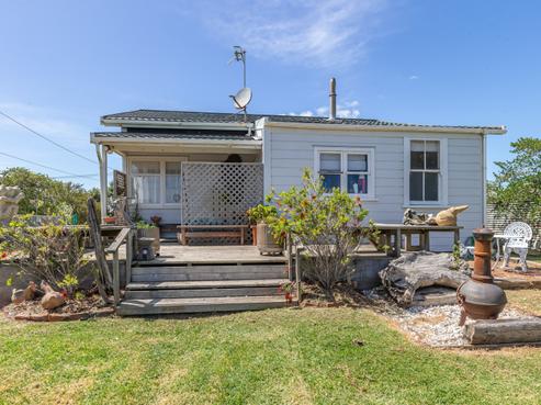14 Rangitane Street, Himatangi Beach