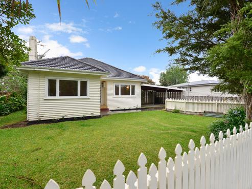 24 Flynn Road, Hillcrest