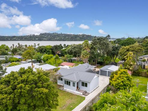 14 Coleman Avenue, Herald Island