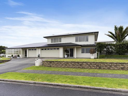 2 Columbia Crescent, Beachlands