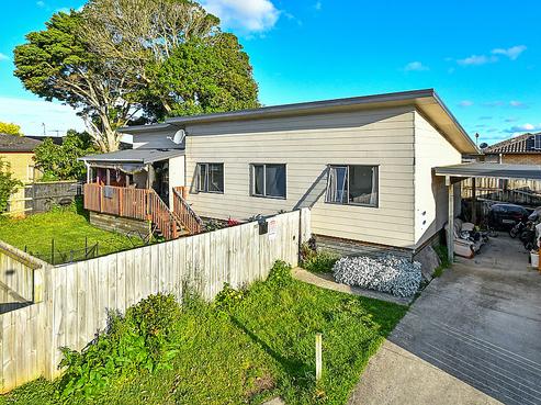 110 Palmers Road, Clendon Park