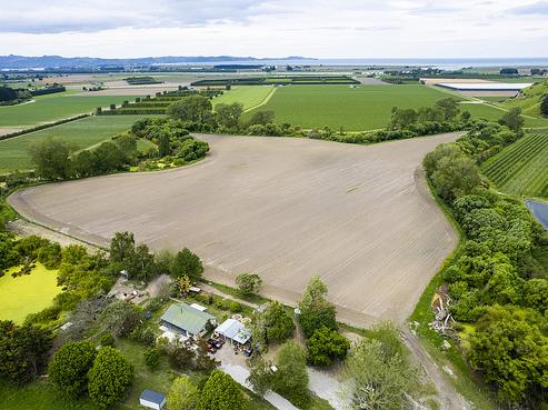 213 Taurau Valley Road, Manutuke