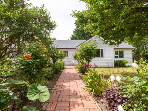 4 Golf Links Road, Ashley