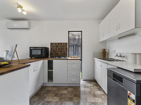 4/52 Tironui Road, Takanini