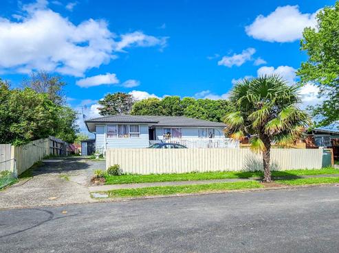 13 Zelda Avenue, Clover Park