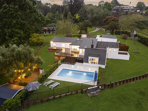 66 Sandstone Road, Whitford