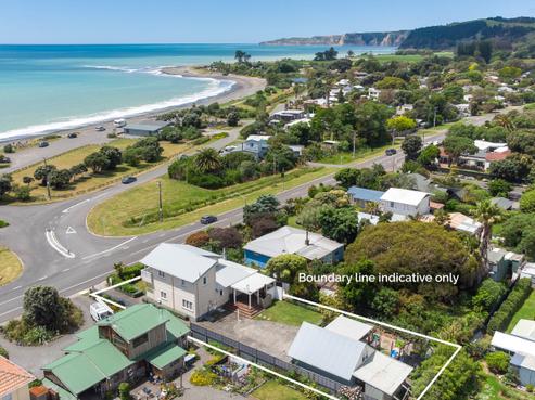 298 Clifton Road, Te Awanga