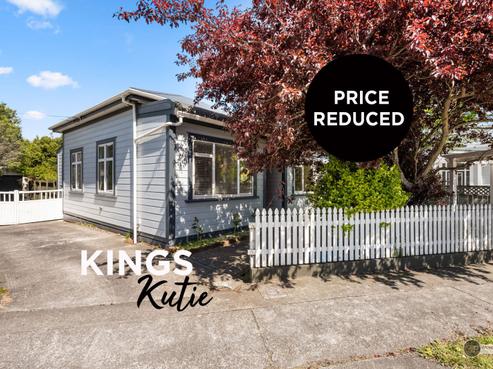 156 Kings Crescent, Central Hutt
