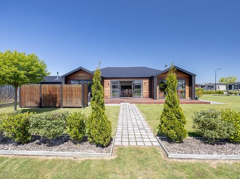 2 Dingle Street, Lake Hawea