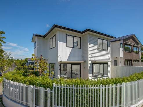82 Walker Road, Point Chevalier