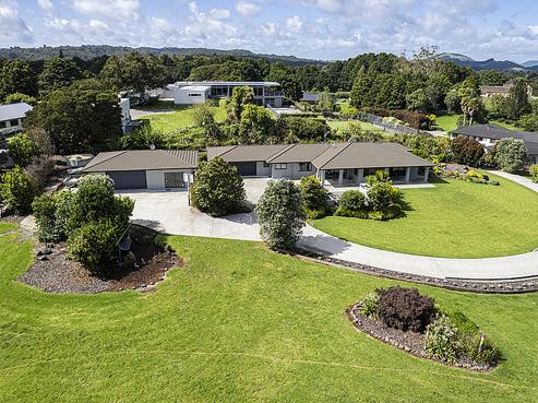 40 Palm Grove, Kamo