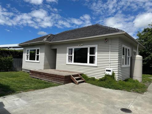 1004A Saint Aubyn Street West, Saint Leonards