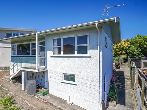 2/5 Baigent Road, Enner Glynn