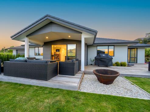 137 Mapua Drive, Mapua