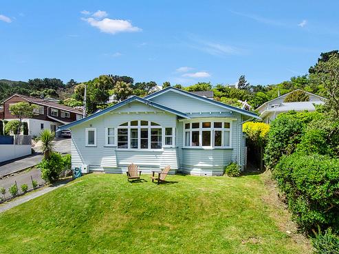 98 Parkvale Road, Karori