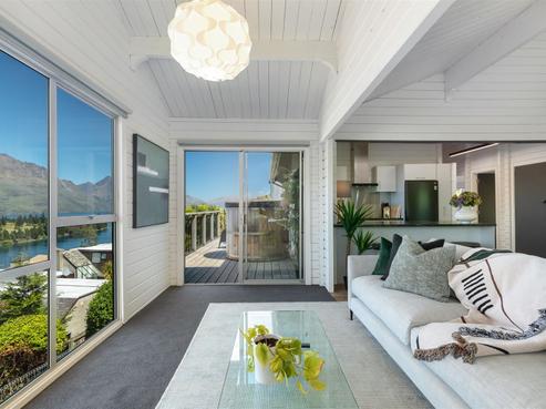 49 Panorama Terrace, Queenstown Central