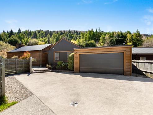 14 Harrys Close, Arthurs Point