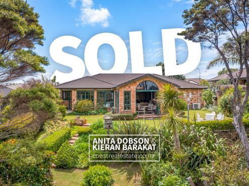 94 Rivervale Grove, Stanmore Bay