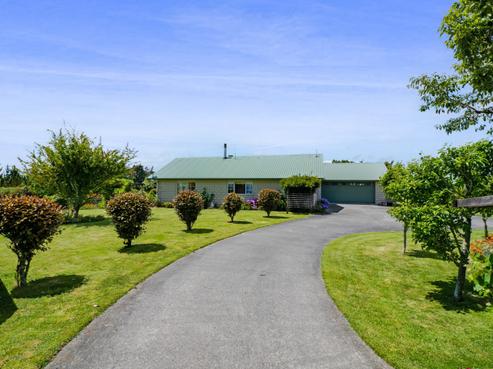 26 Elizabeth Grove, Stratford
