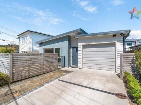 1251 Taita Drive, Taita