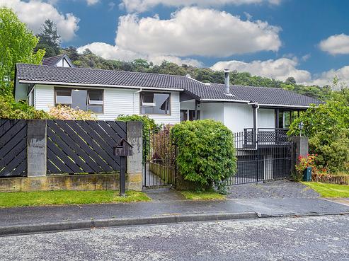 14 Penny Lane, Silverstream