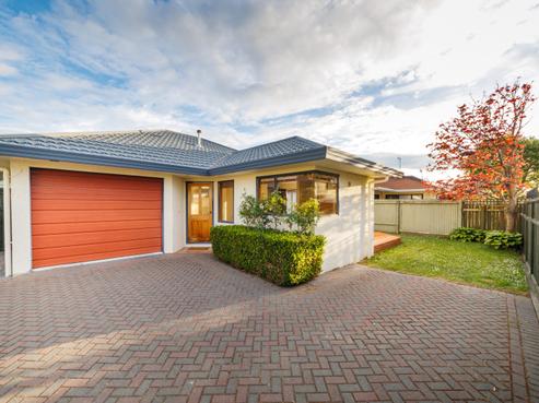 284A College Street, West End