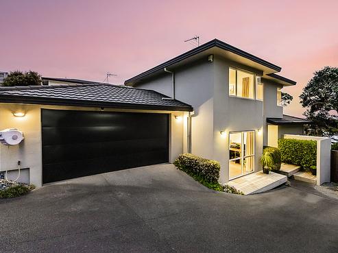2/256 Sunset Road, Windsor Park