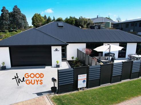 19 Grove Avenue, Weston