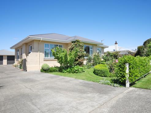 31 Arthur Street, Avenal