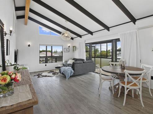 9 Vela Place, Clarks Beach