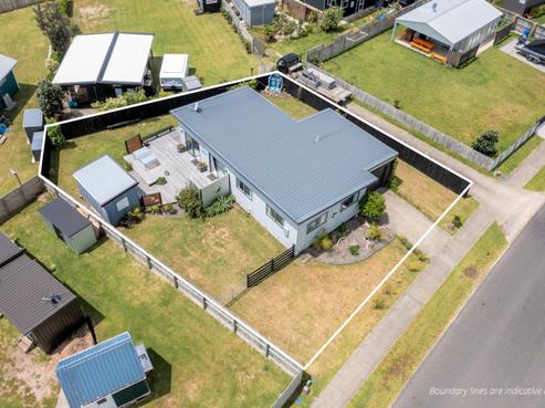 175 Ngaio Drive, Matarangi
