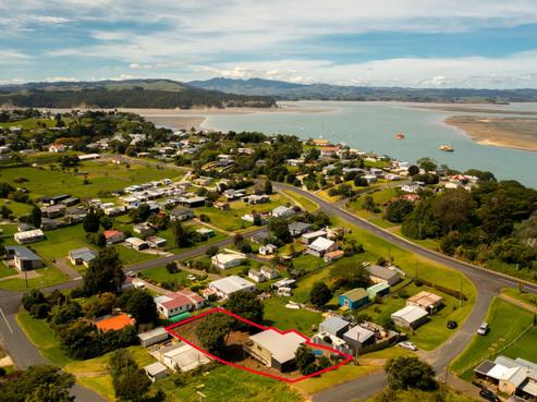 64 Matire Street, Kawhia