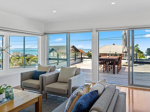 1/126 Churchill Road, Rothesay Bay