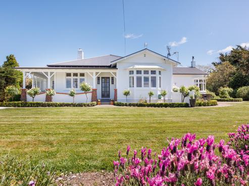 1271 Roberts Line, Bunnythorpe