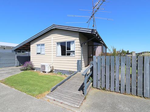 2/246 Crinan Street, Appleby